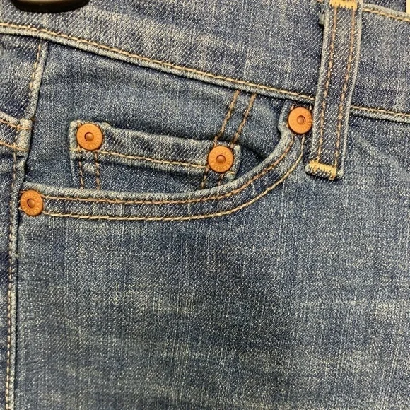 42. LEVI’S Perfectly Slimming Boot Cut 512 Levi Jeans, NWOT 👖 HP 9/8, 9/19 - Picture 6 of 8